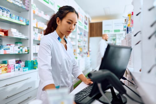 A pharmacist receives a Medicare prescription drug request for a patient electronically, which helps minimize medication errors and improve patient safety